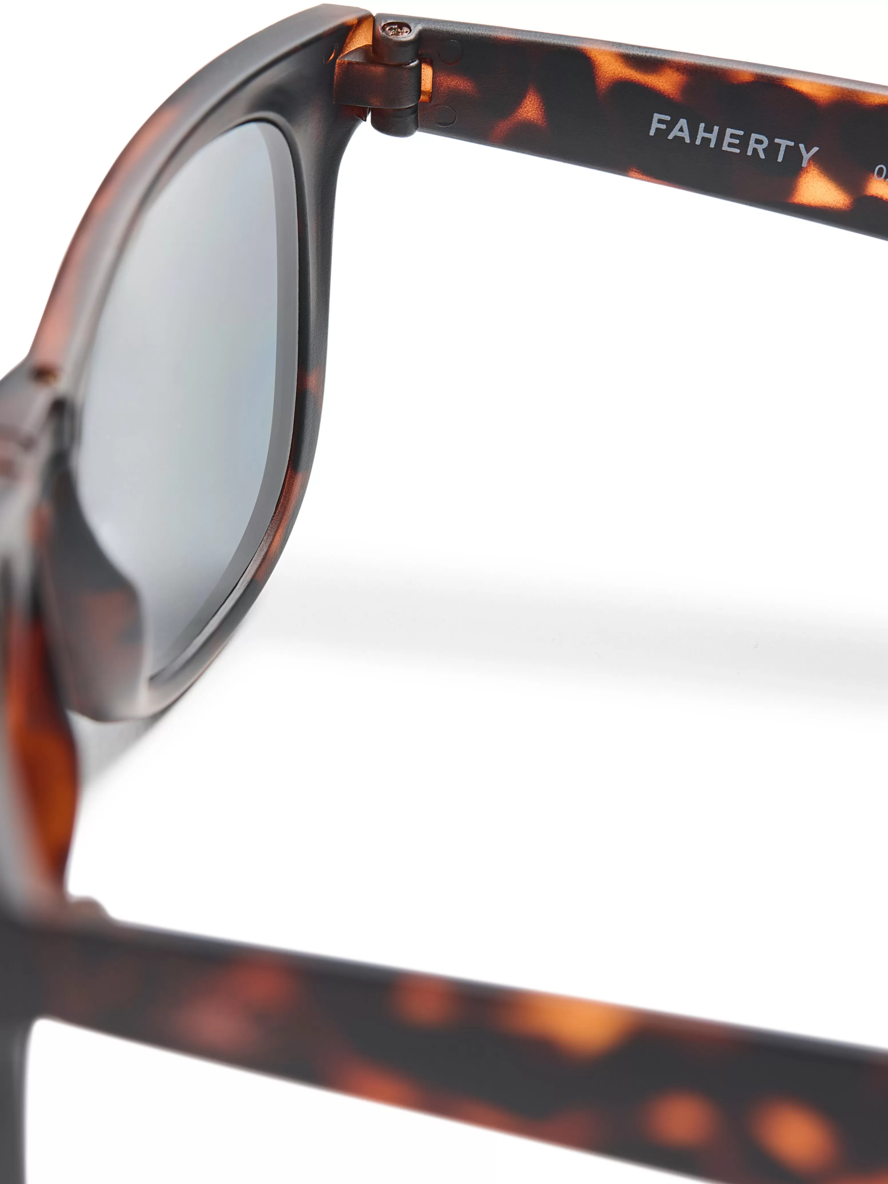 All Day Foldable Sunglasses - | Faherty Brand Fashion