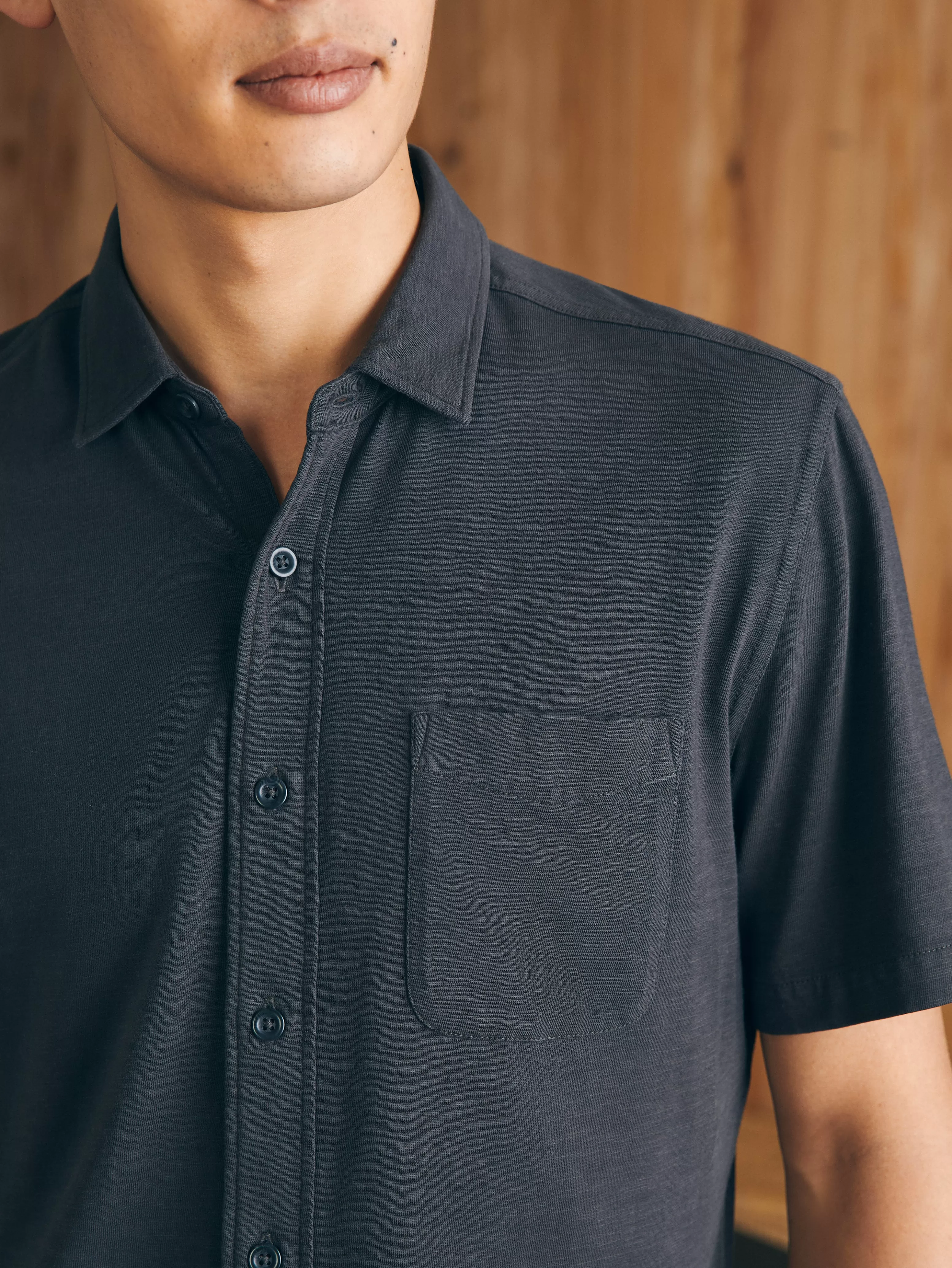 Short-Sleeve Sunwashed Knit Shirt (Single Pocket) - | Faherty Brand Shop