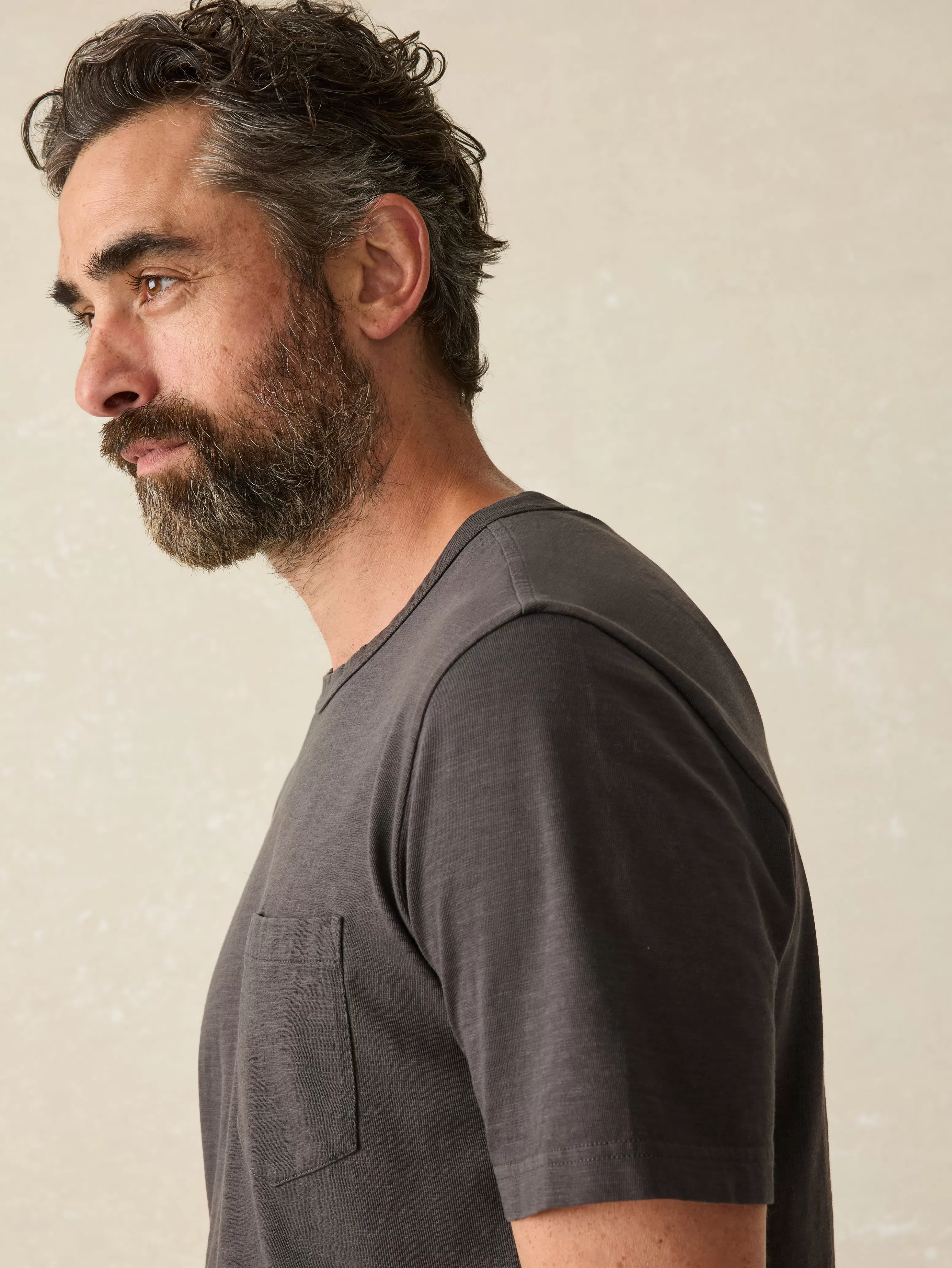 Sunwashed Pocket Tee (Tall) - | Faherty Brand Store